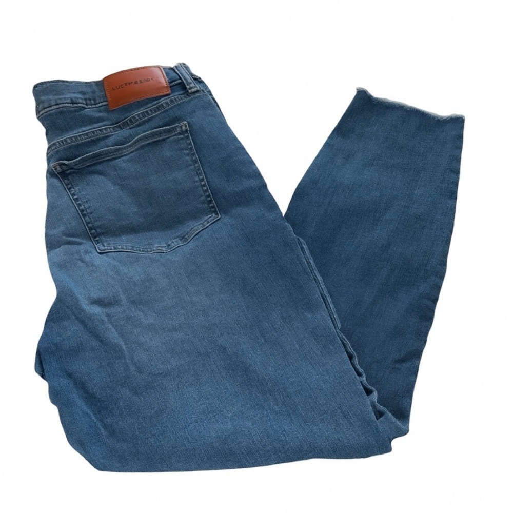 Lucky Brand Washed Blue Fringe Hem Jeans – Size 14 32 waist